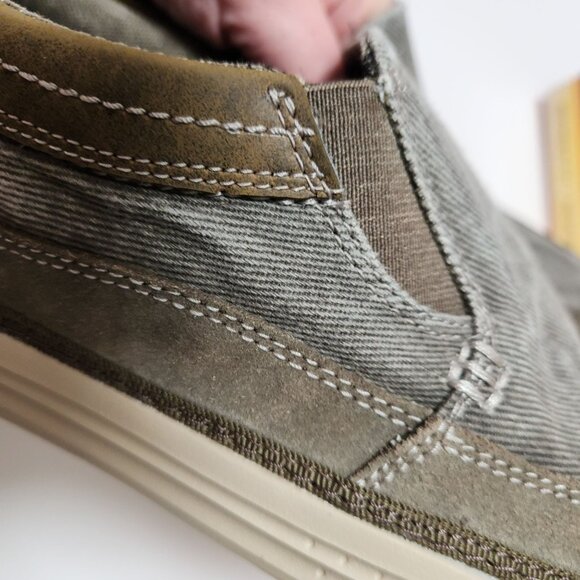 Skechers Mens Relaxed Fit Memory Foam Slip-On Shoes - Picture 14 of 14